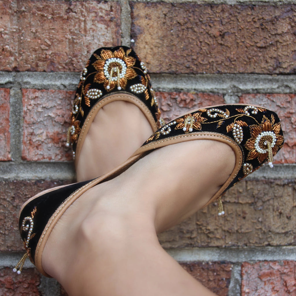 Black_Gold_Jutti