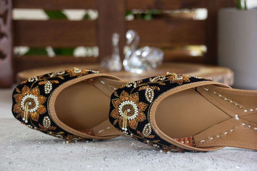 Black_Gold_Jutti