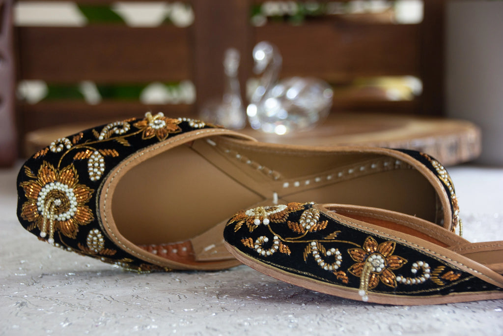 Black_Gold_Jutti