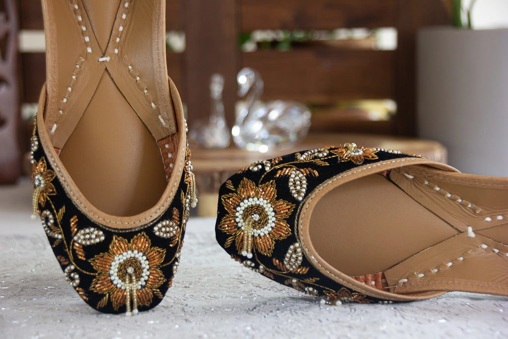 Black_Gold_Jutti