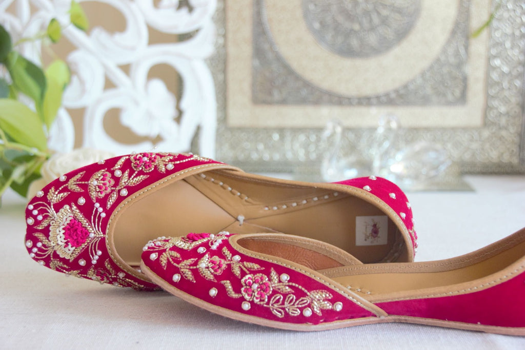 Buy Rose Pink Flat Punjabi Jutti for women