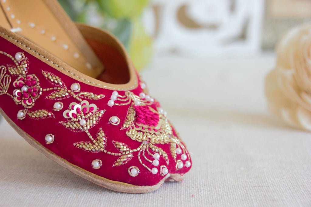Buy Rose Pink Punjabi Jutti for ladies